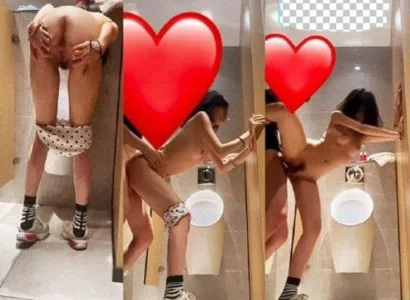 Em làm chuyện ấy với em người yêu trong WC